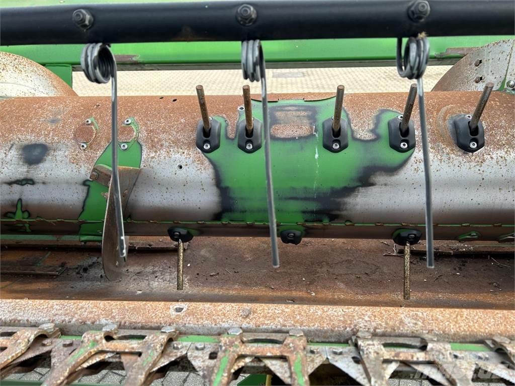 John Deere 635R Barre de coupe pour moissonneuse batteuse