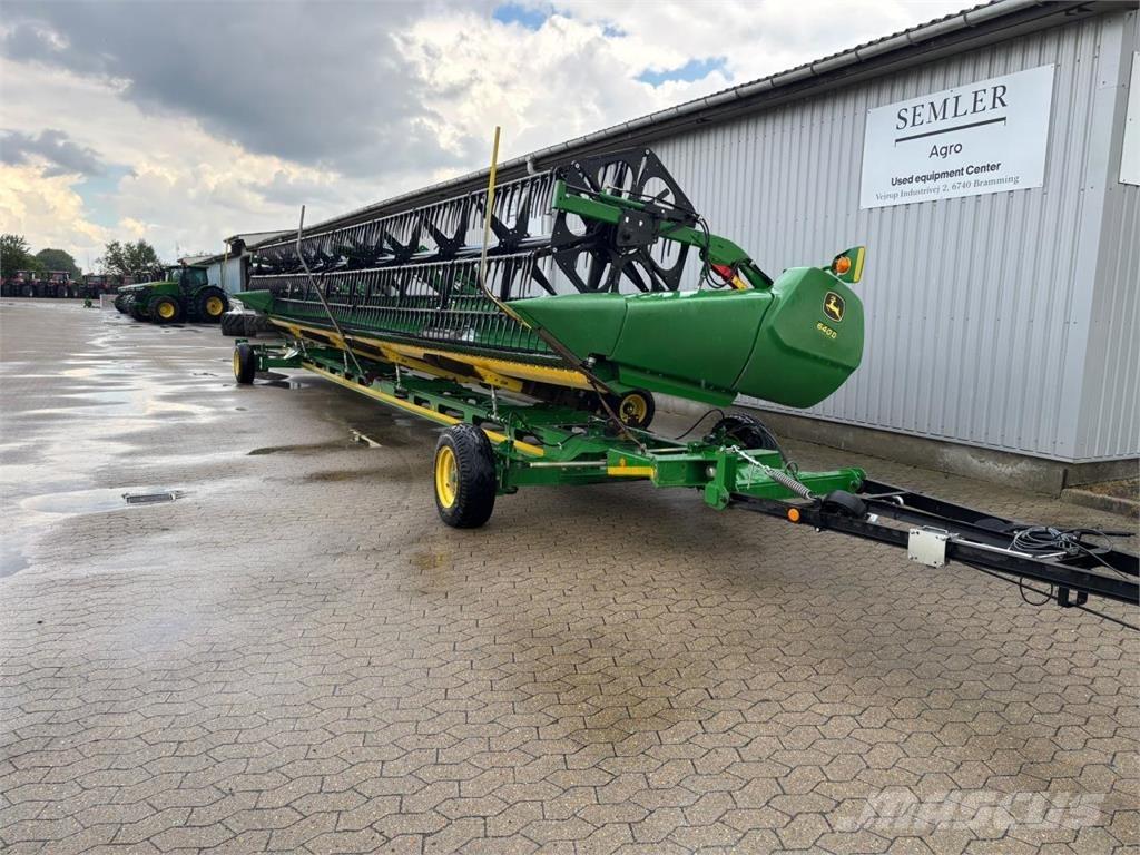 John Deere 640D Barre de coupe pour moissonneuse batteuse