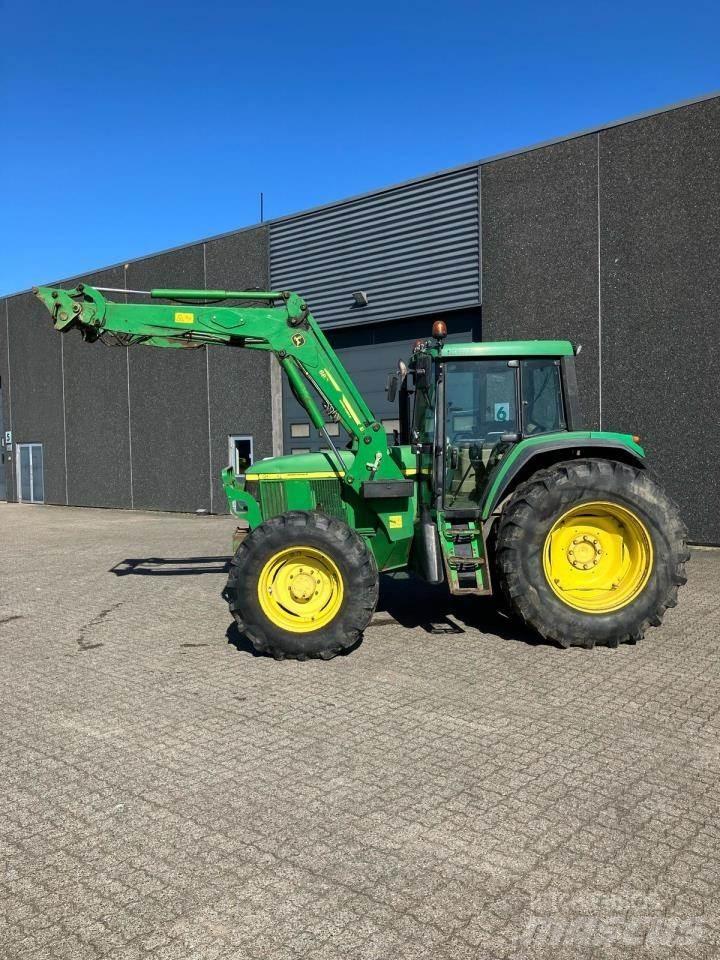 John Deere 6810 Tracteur