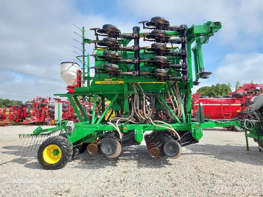 John Deere 750 A Semoir