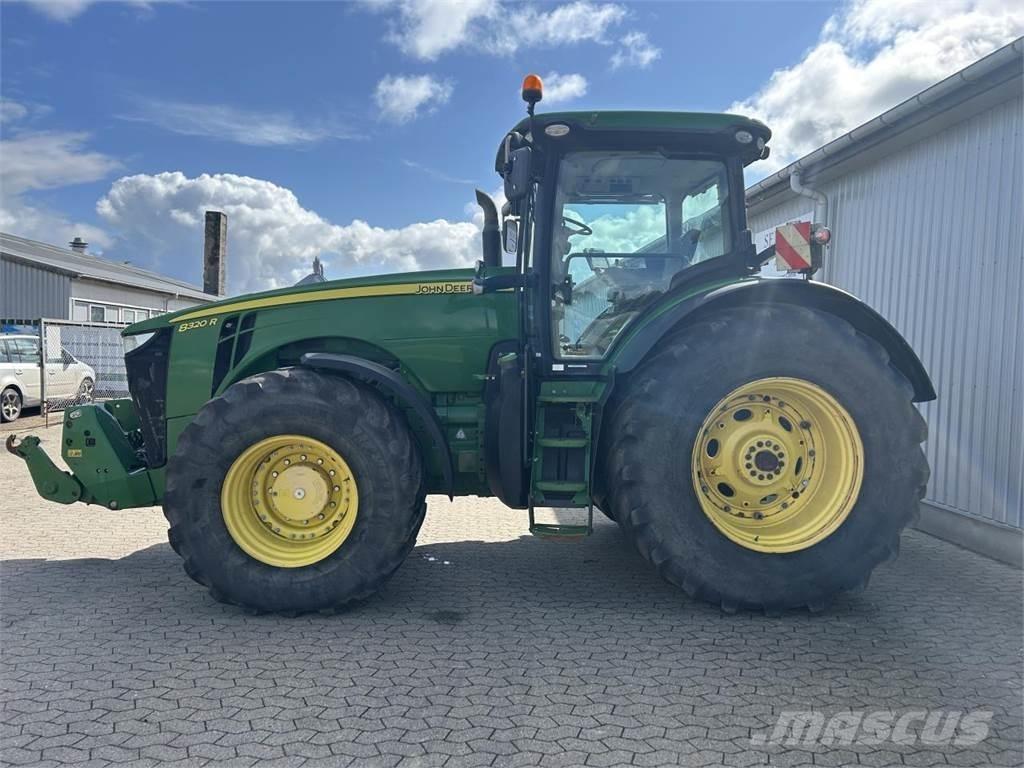 John Deere 8320R Tracteur