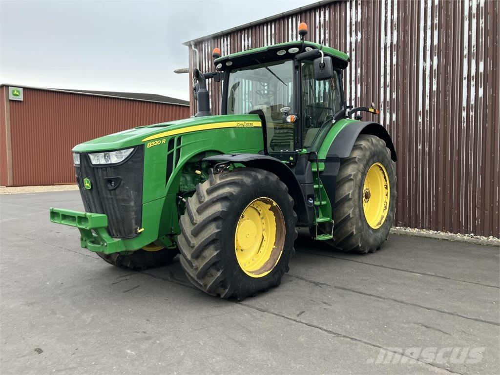 John Deere 8320R Tracteur