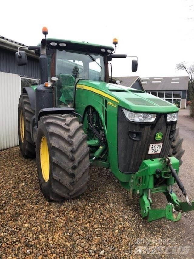 John Deere 8360R Tracteur