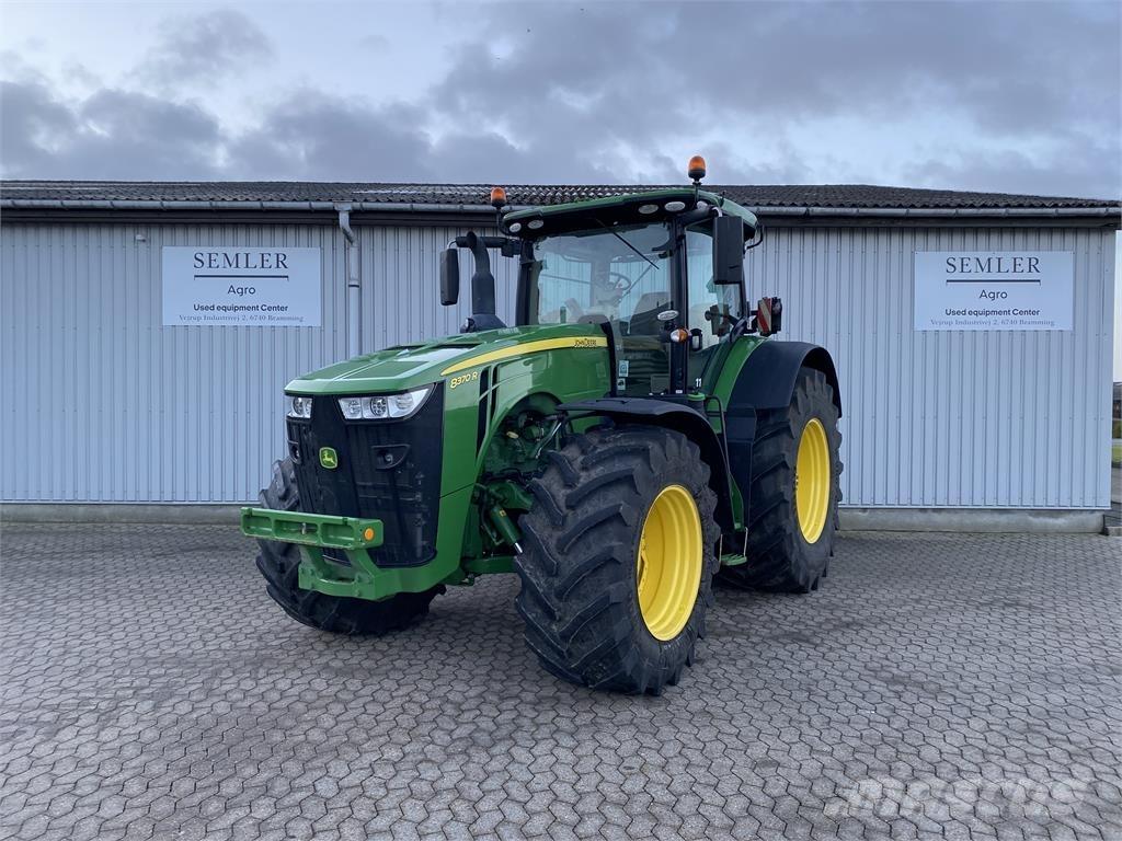 John Deere 8370R Tracteur