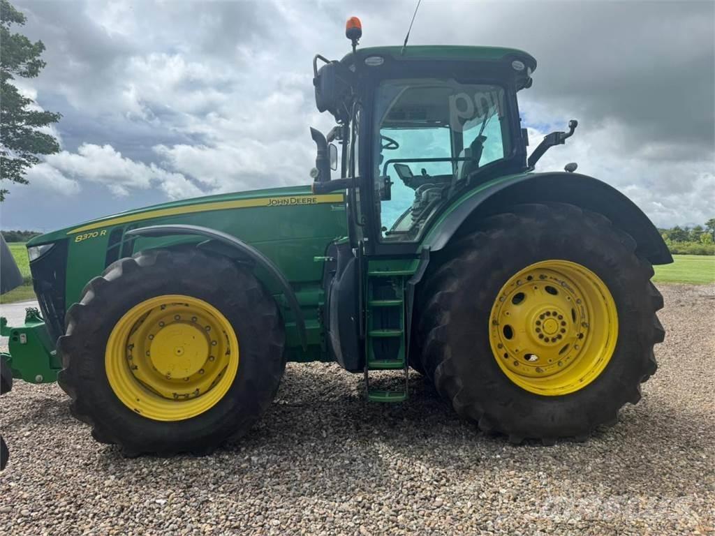 John Deere 8370R Tracteur