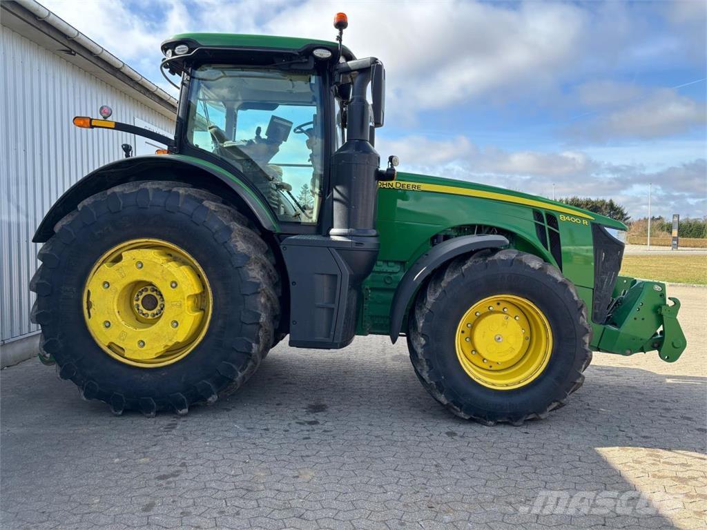 John Deere 8400R Tracteur