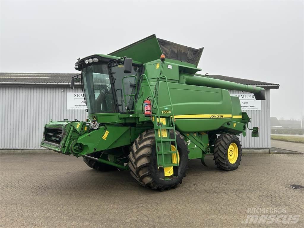 John Deere T660 Moissonneuse batteuse