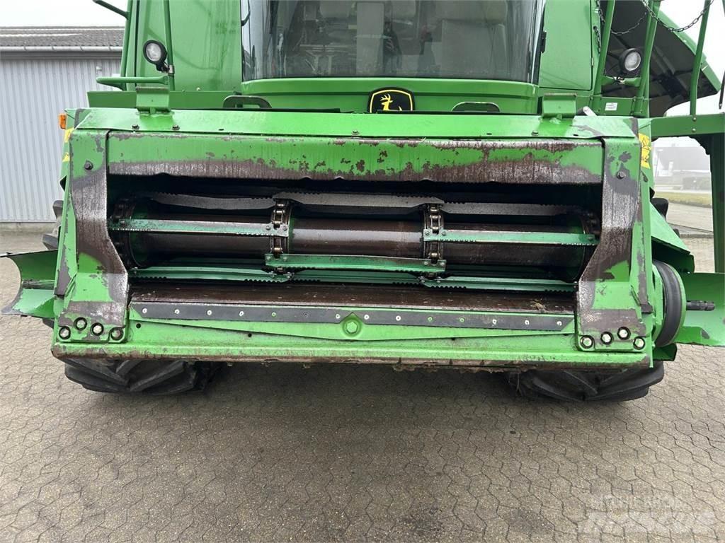 John Deere T660 Moissonneuse batteuse