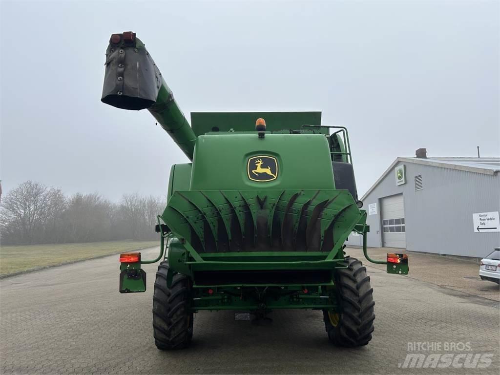 John Deere T660 Moissonneuse batteuse