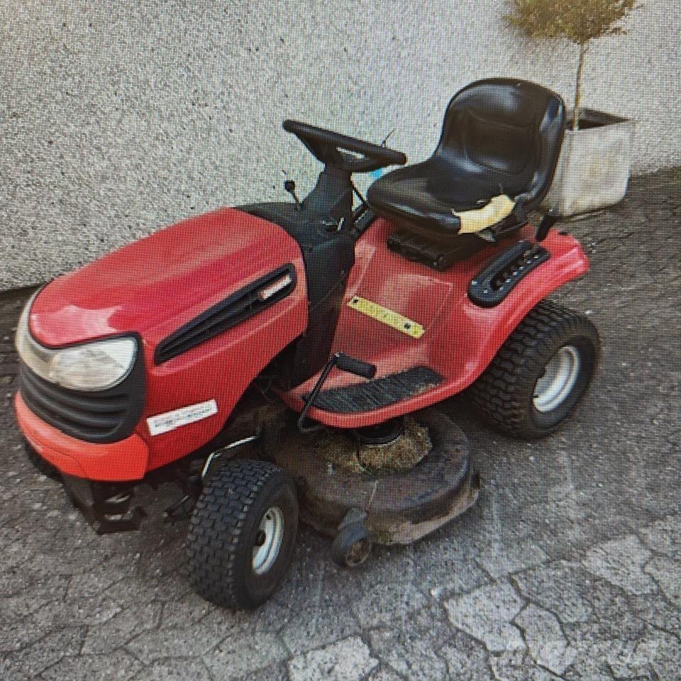 Jonsered LT2216 Micro tracteur