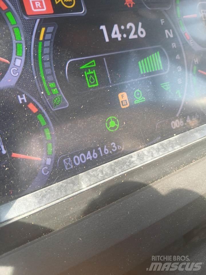 Komatsu W320 Chargeuse sur pneus