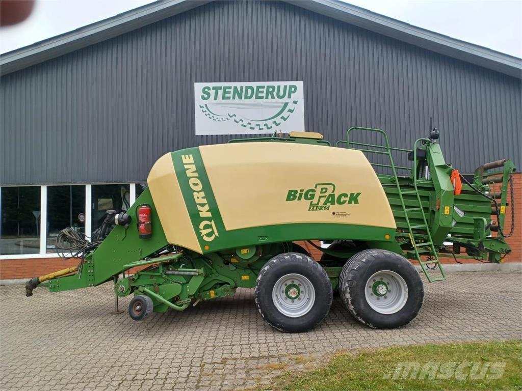 Krone BIG PACK Enrubanneuse