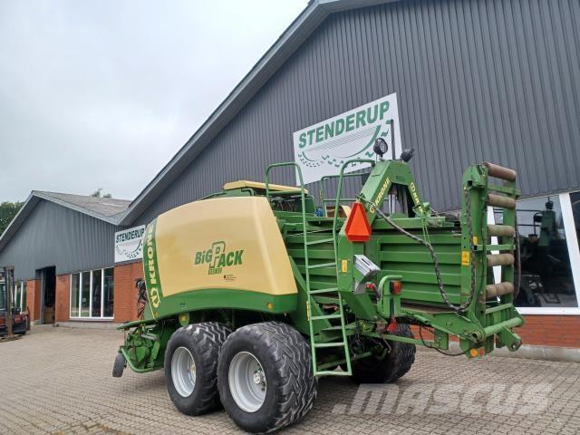 Krone BIG PACK Enrubanneuse