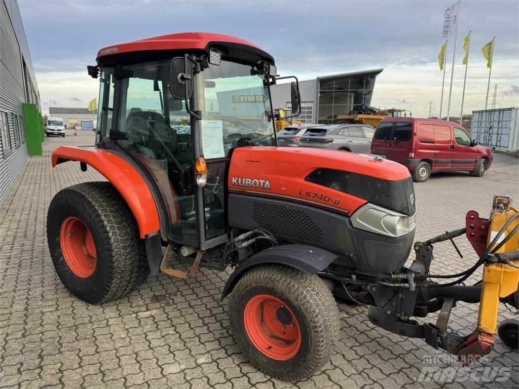 Kubota 5740 Micro tracteur