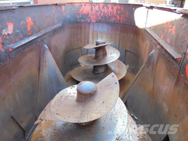 Kuhn 27 M3 Remorques autochargeuse