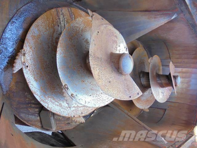 Kuhn 27 M3 Remorques autochargeuse