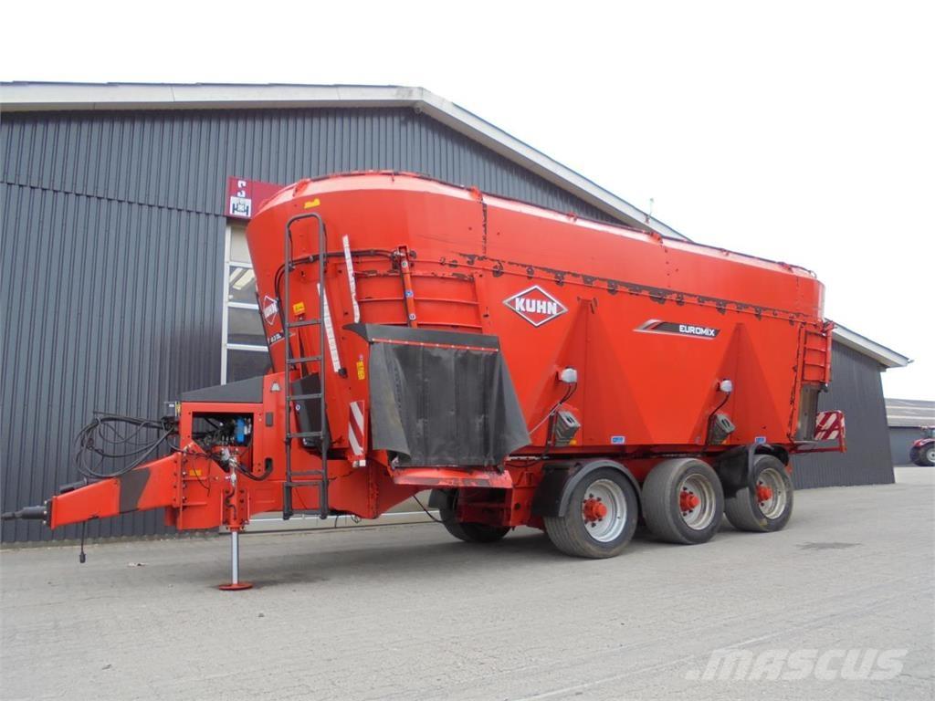 Kuhn 45.3 DL Remorques autochargeuse