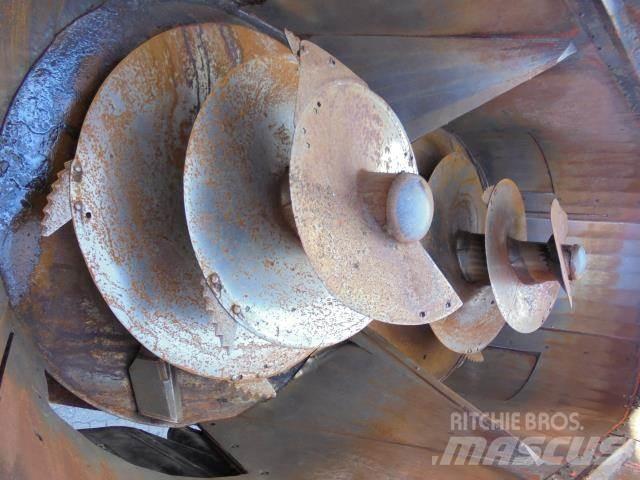 Kuhn 45 M3 Remorques autochargeuse