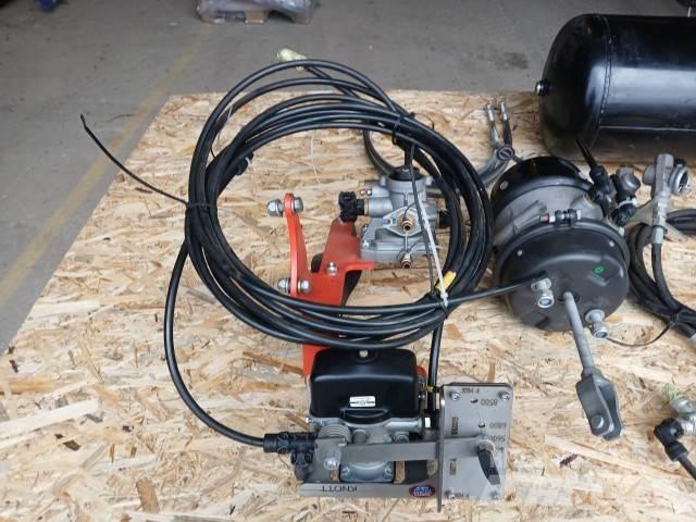 Kuhn LUFTBREMSER Autres équipements pour tracteur