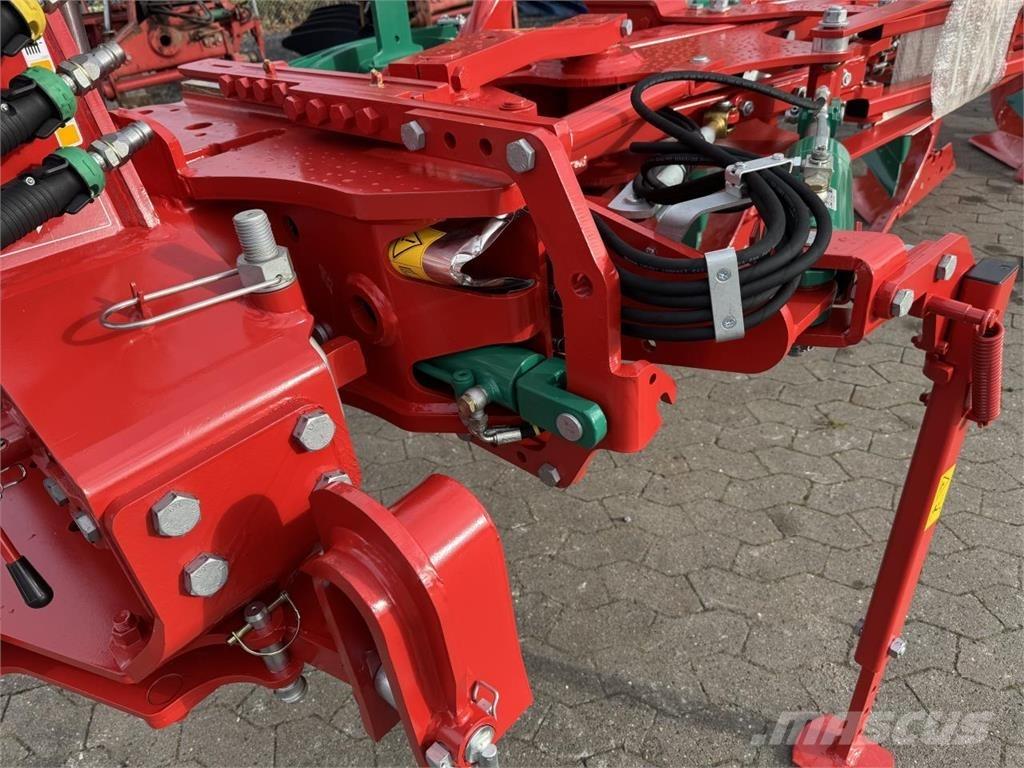 Kverneland 3300S Charrue réversible
