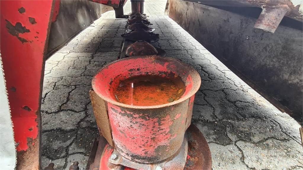 Lely SKÅRLÆGGER Faucheuse andaineuse automotrice