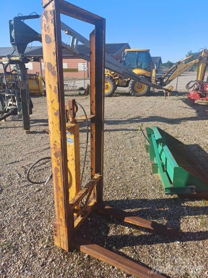  LØFTETÅRN Autres équipements pour tracteur