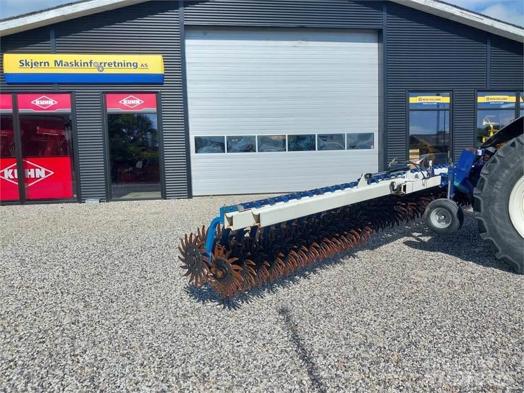Martofte 9M Déchaumeur, cultivateur