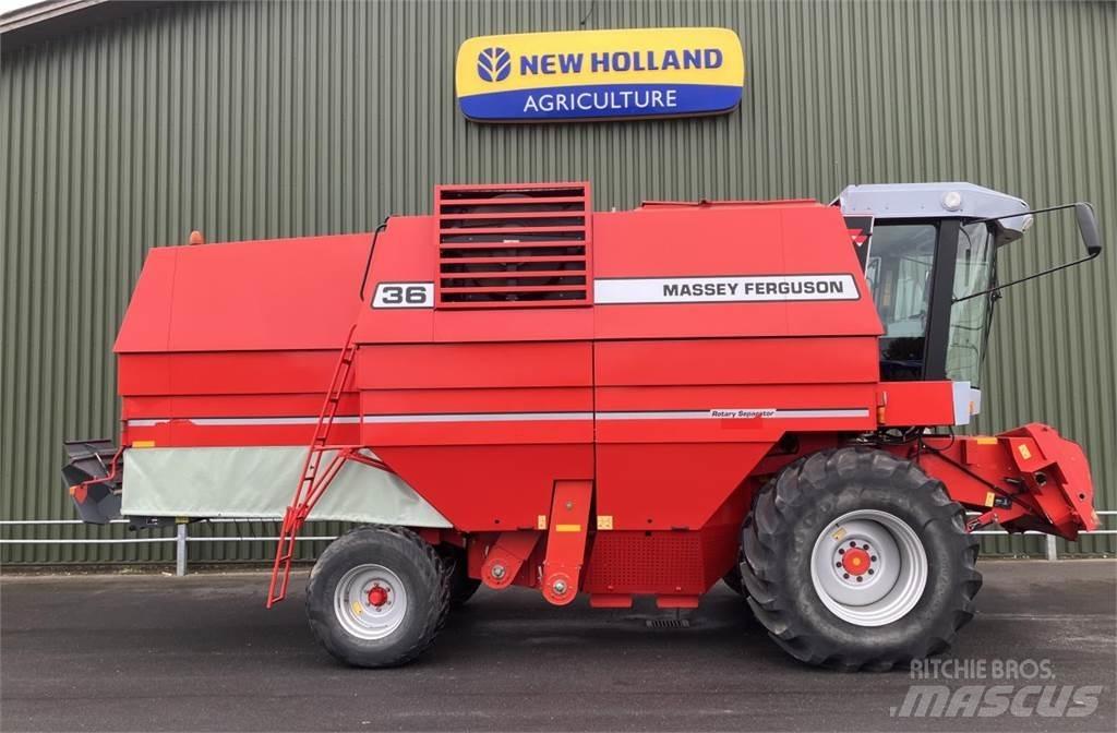 Massey Ferguson 36 Moissonneuse batteuse