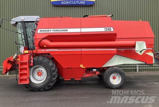 Massey Ferguson 36 Moissonneuse batteuse