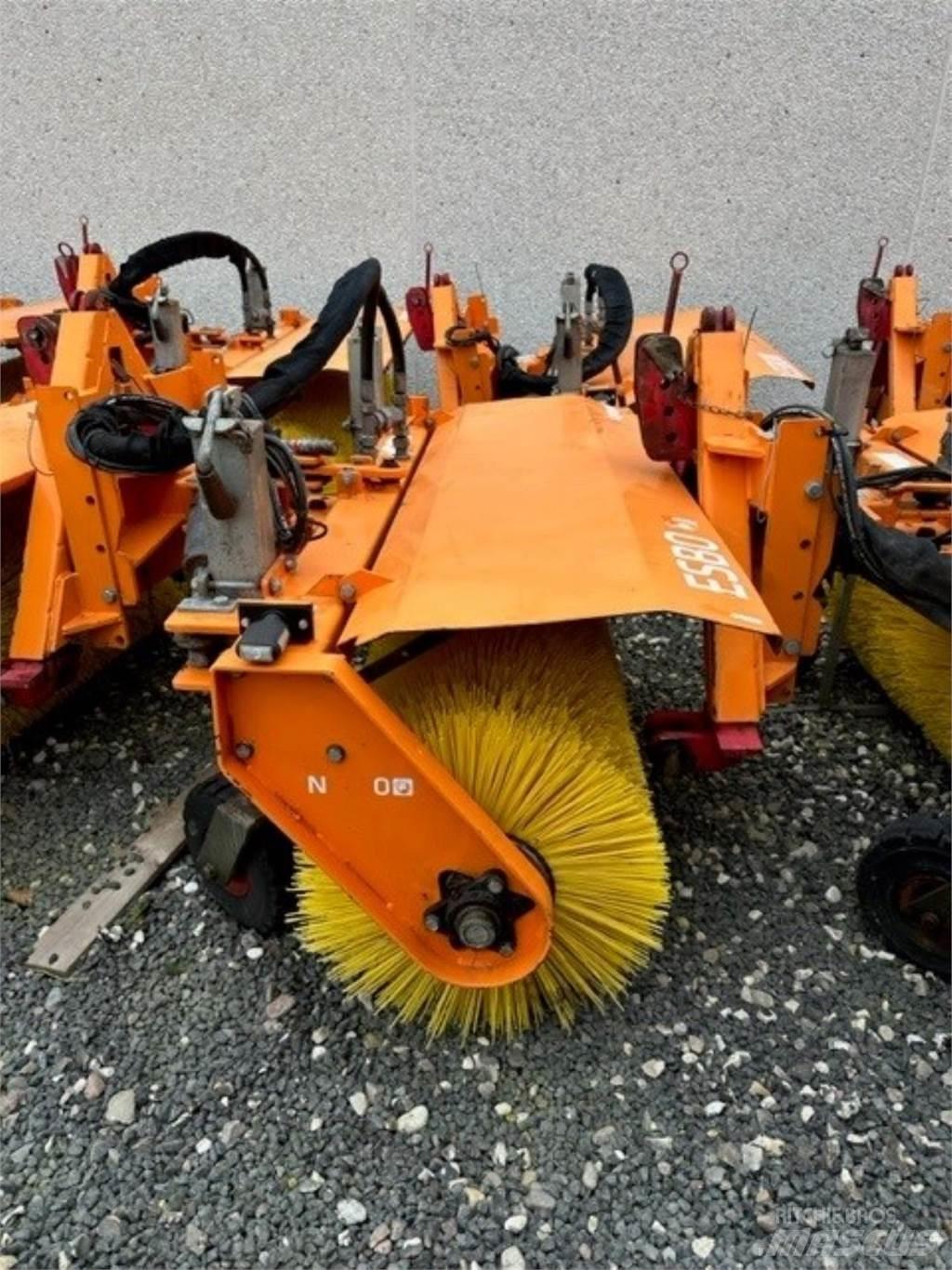 Nesbo HF1600S Balayeuse / Autolaveuse