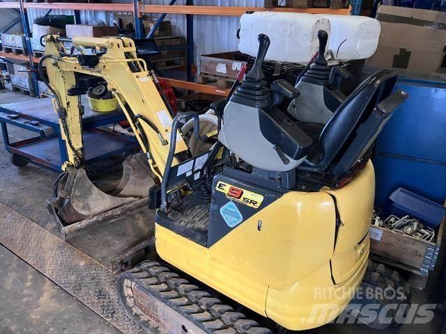 New Holland E09SR Mini pelle < 7t