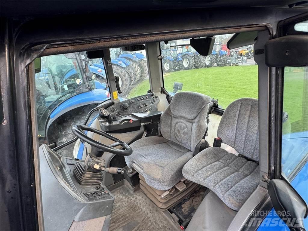 New Holland T7550 Tracteur