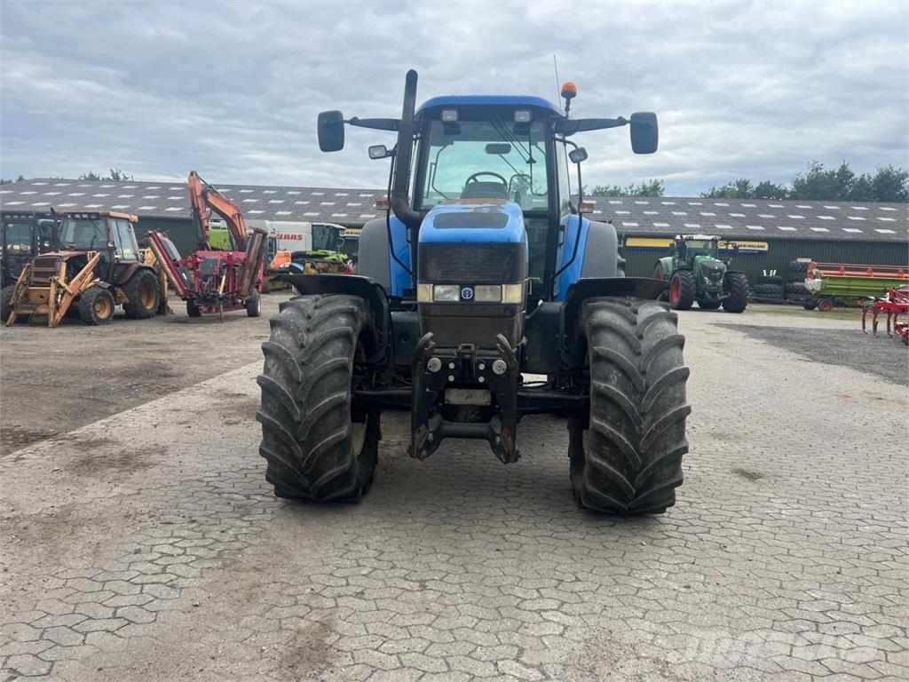 New Holland TM 175 Tracteur