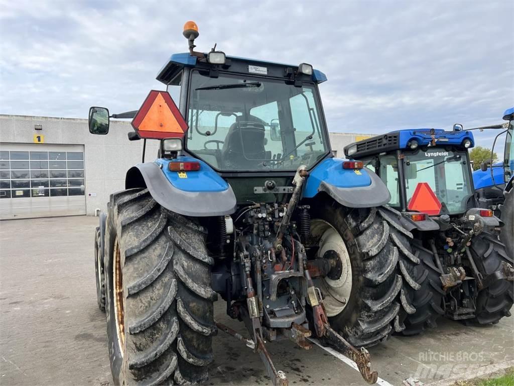New Holland TM150 Tracteur