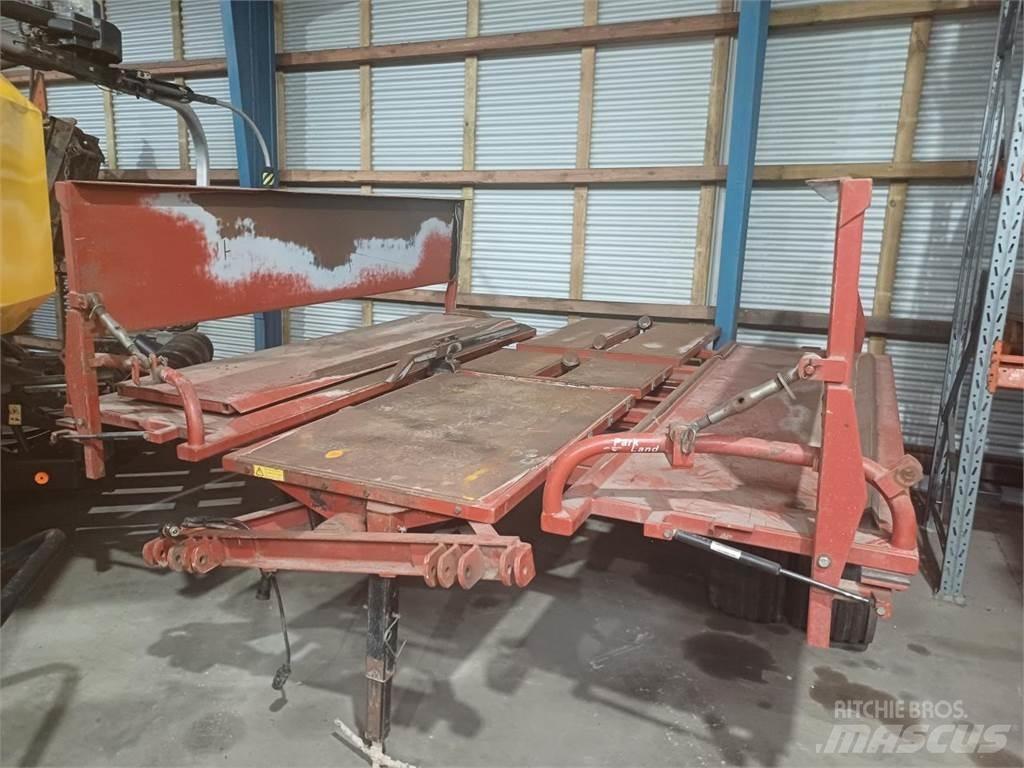 Parkland 320/5 Presse cubique