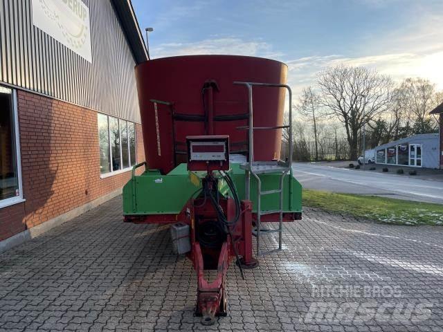 Strautmann 2400 Remorques autochargeuse