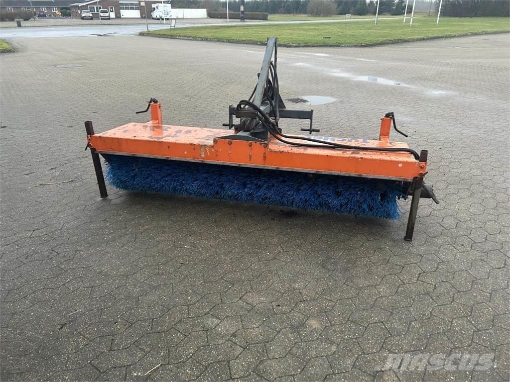 Tuchel 230/520 Balayeuse / Autolaveuse