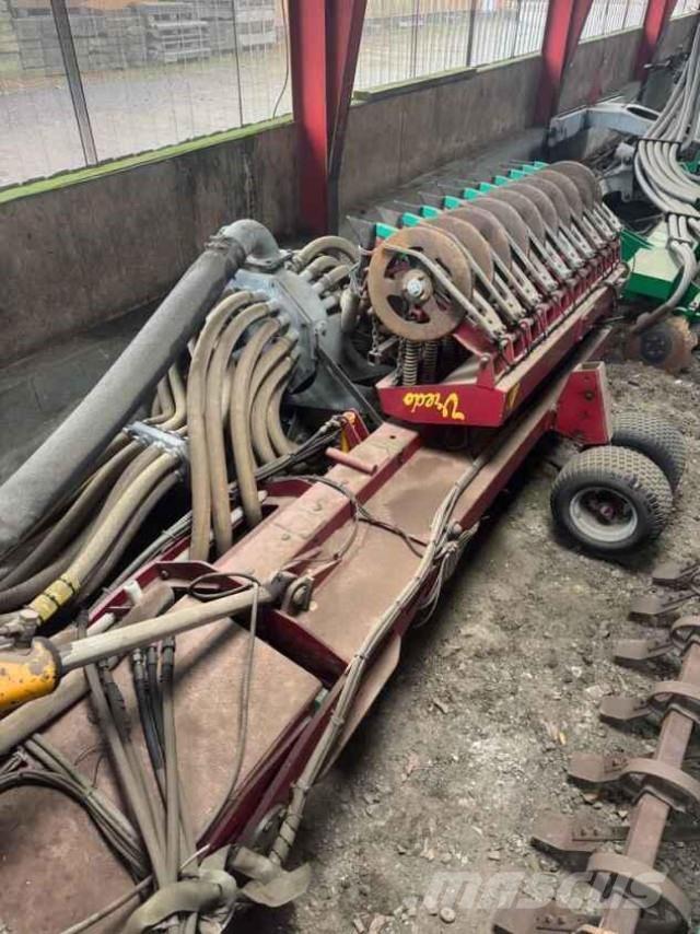 Vredo 12 Pulvérisateur d'engrais liquide