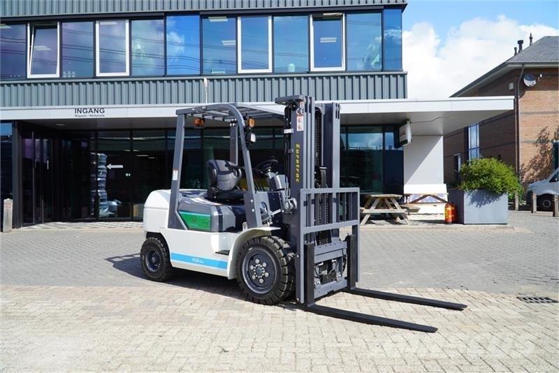 Eurotrac  Chariots diesel