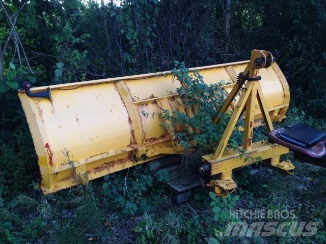  - - - 2.5 MTR Chasse neige