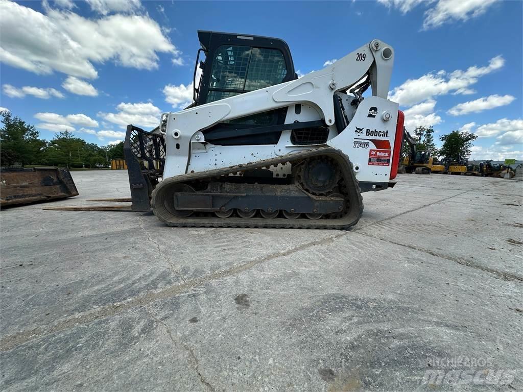 Bobcat T740 Mini chargeuse