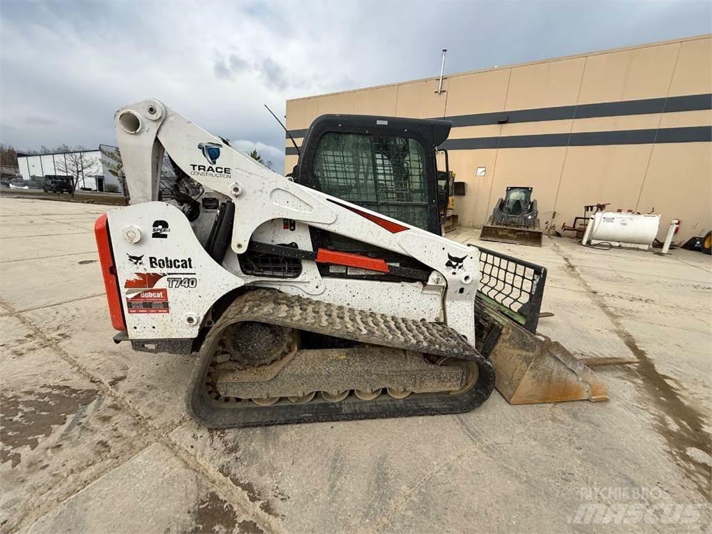 Bobcat T740 Mini chargeuse