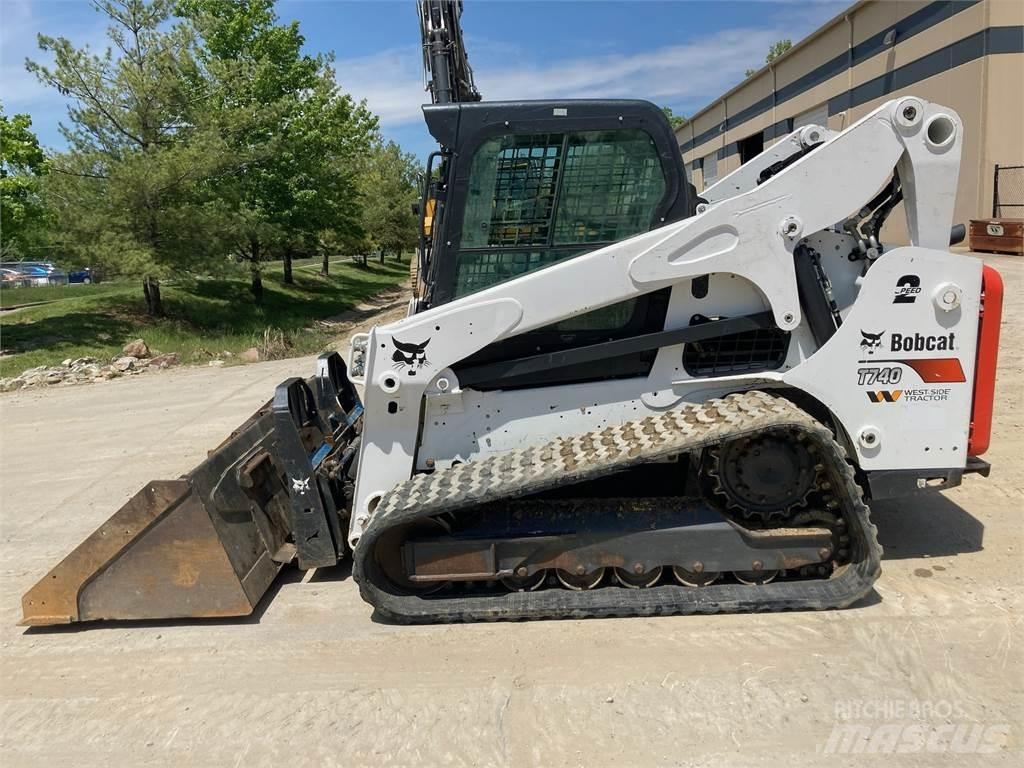 Bobcat T740 Mini chargeuse