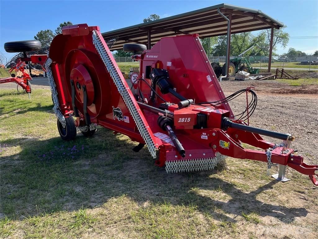 Bush Hog 2815 Dérouleuse, pailleuse