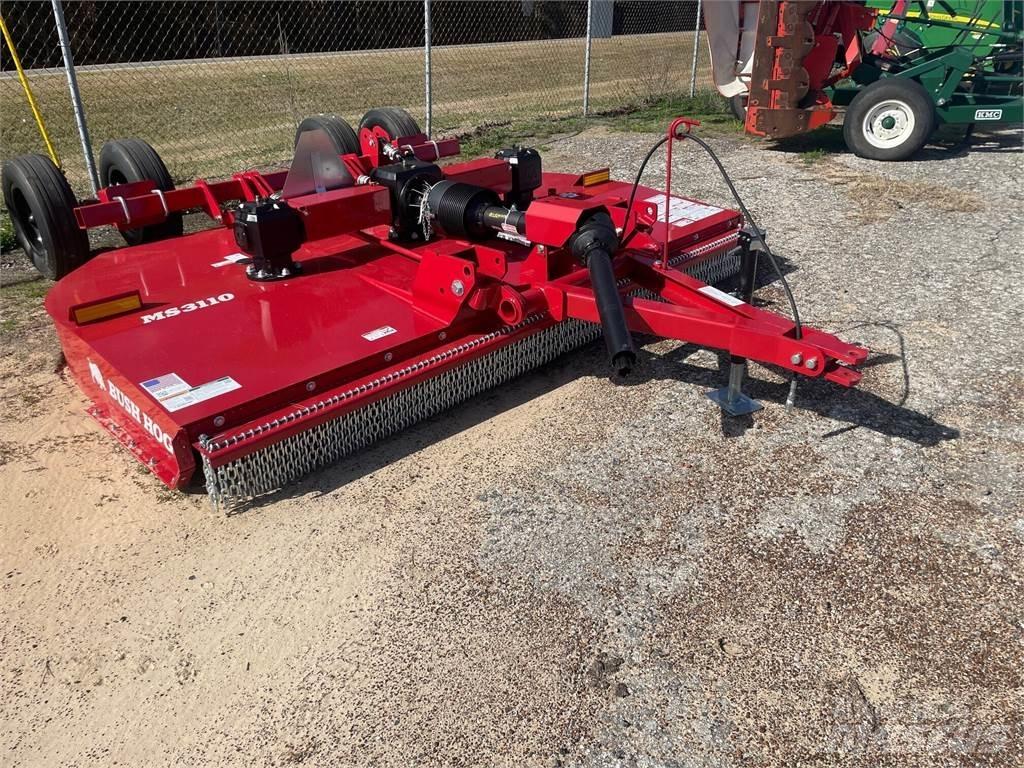 Bush Hog 3110R Dérouleuse, pailleuse