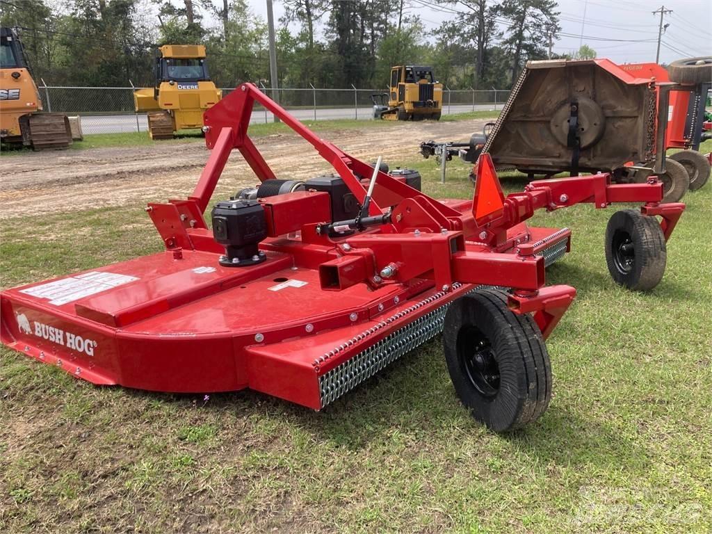 Bush Hog 3510 Dérouleuse, pailleuse