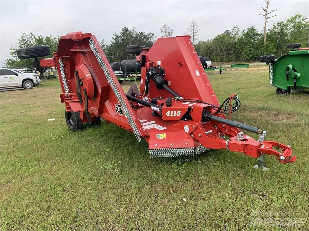 Bush Hog 4115 Dérouleuse, pailleuse