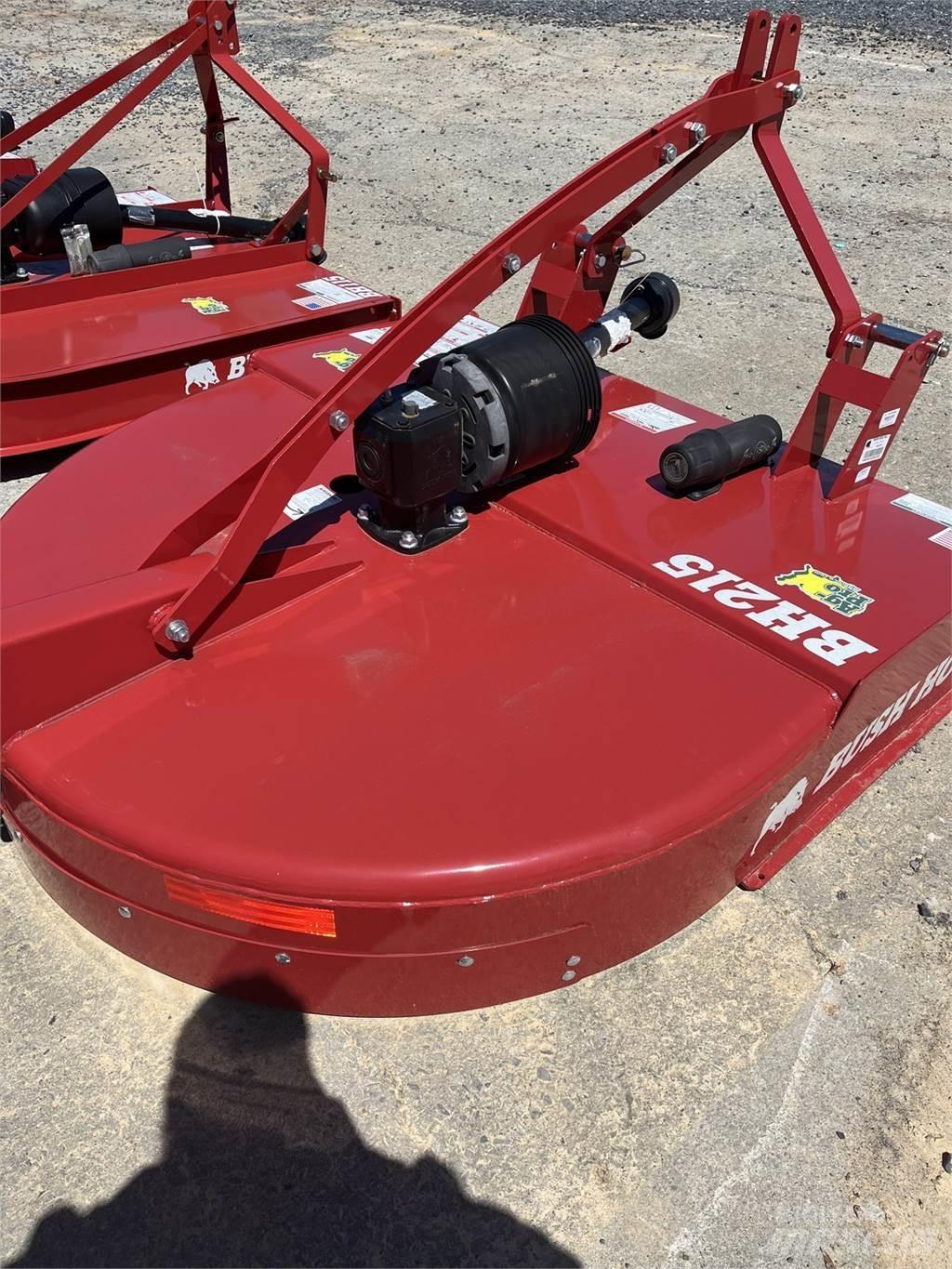 Bush Hog BH215 Dérouleuse, pailleuse