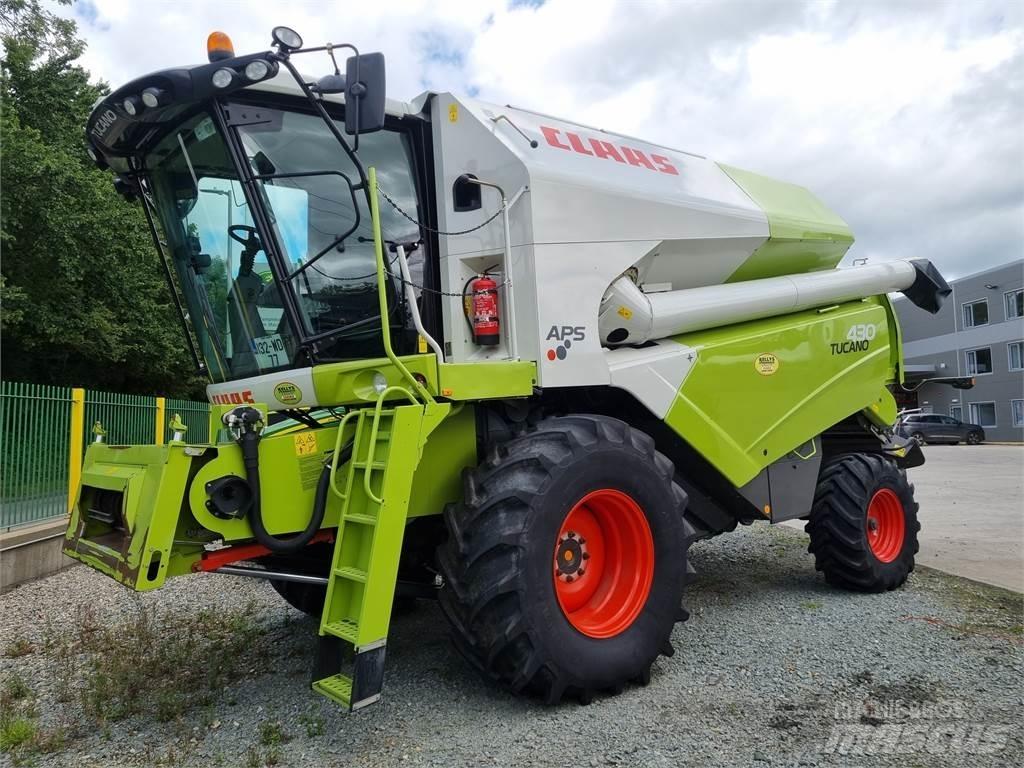 CLAAS 430 Tucano Moissonneuse batteuse