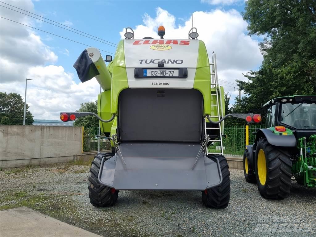CLAAS 430 Tucano Moissonneuse batteuse